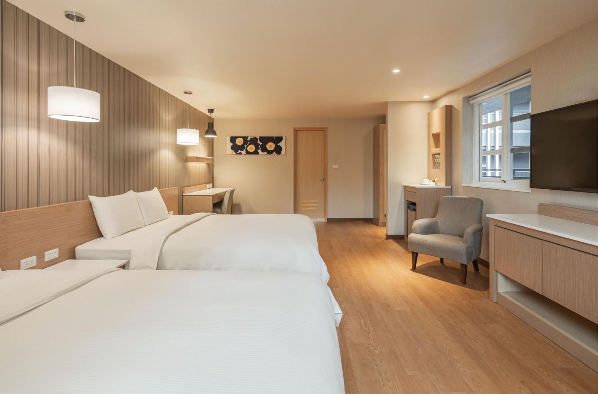 Kindness Hotel-Jue Ming Kaohsiung Zimmer foto