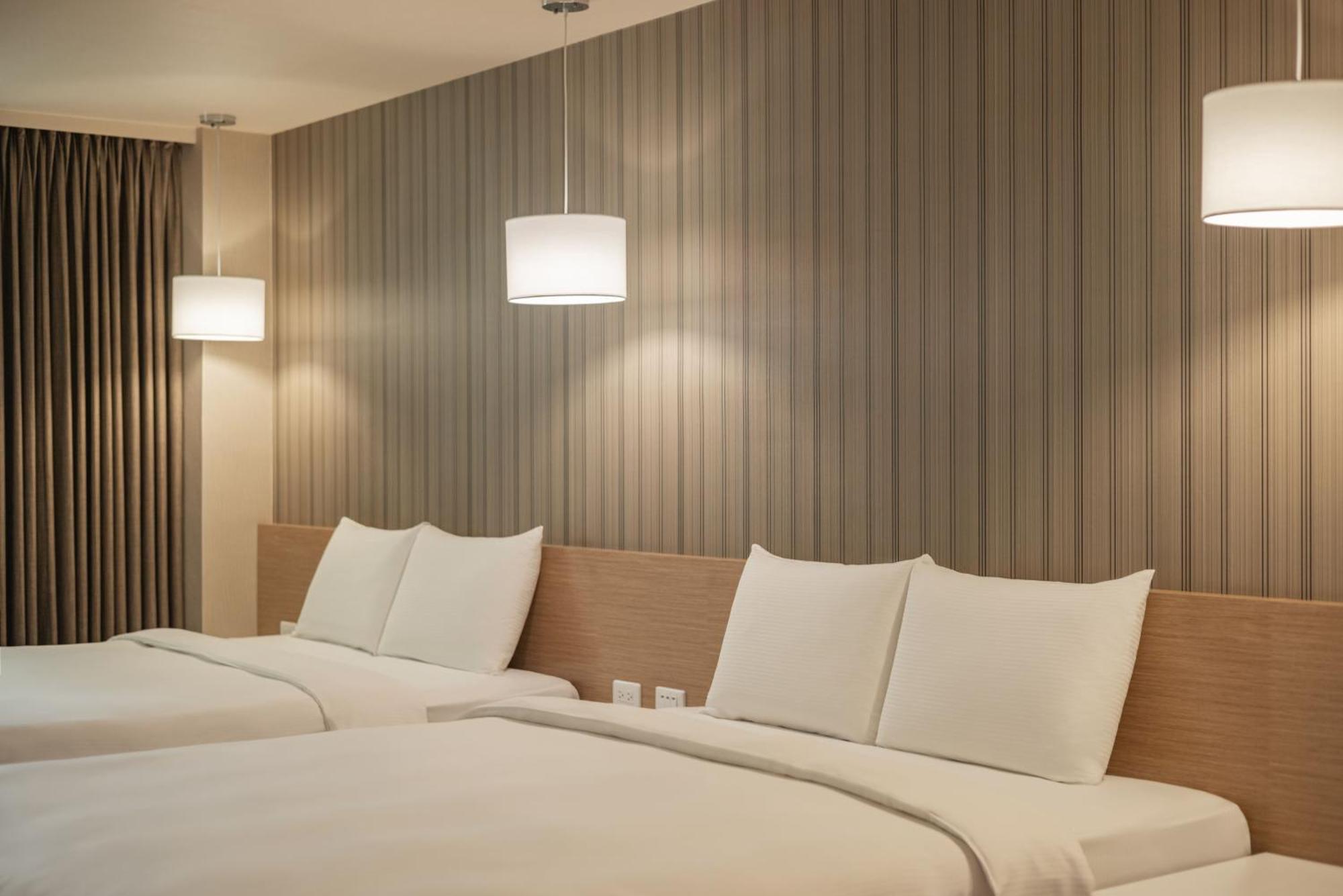 Kindness Hotel-Jue Ming Kaohsiung Zimmer foto