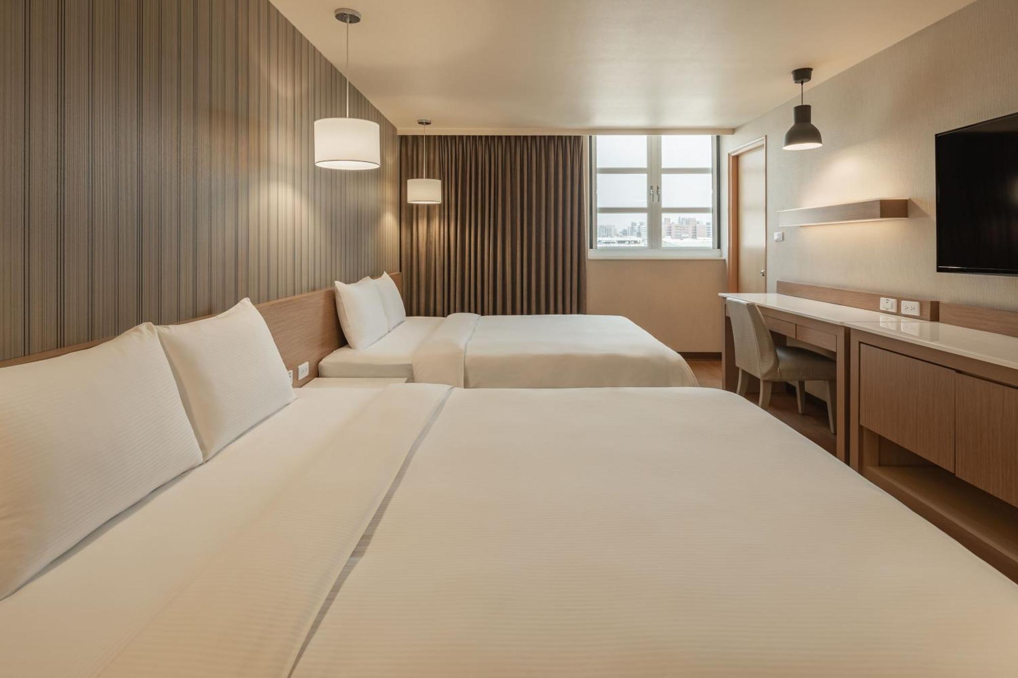 Kindness Hotel-Jue Ming Kaohsiung Zimmer foto