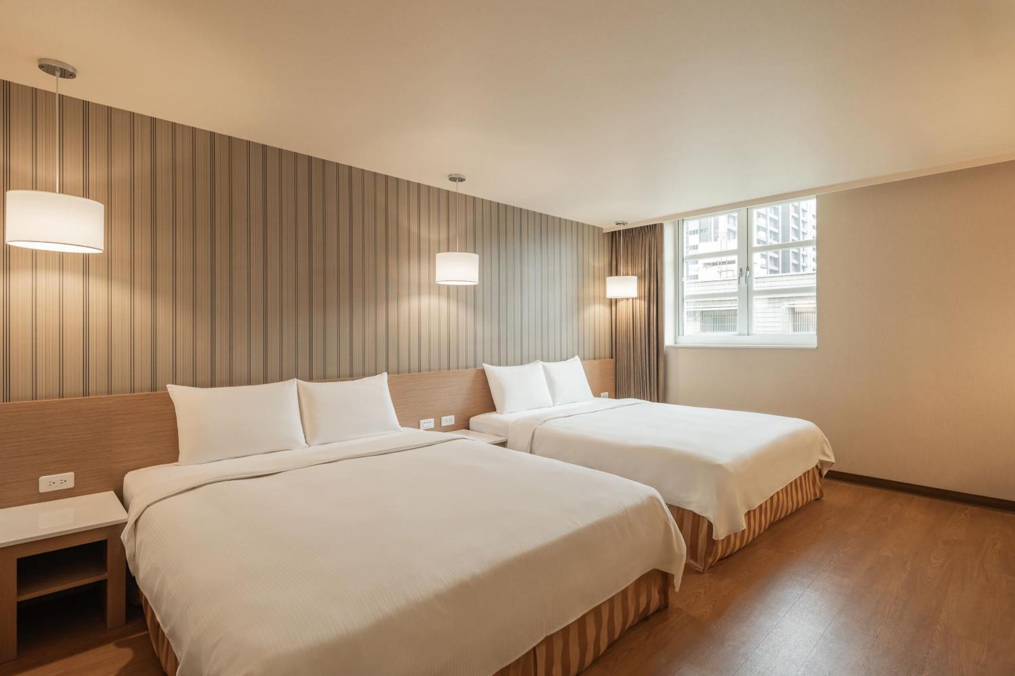 Kindness Hotel-Jue Ming Kaohsiung Zimmer foto