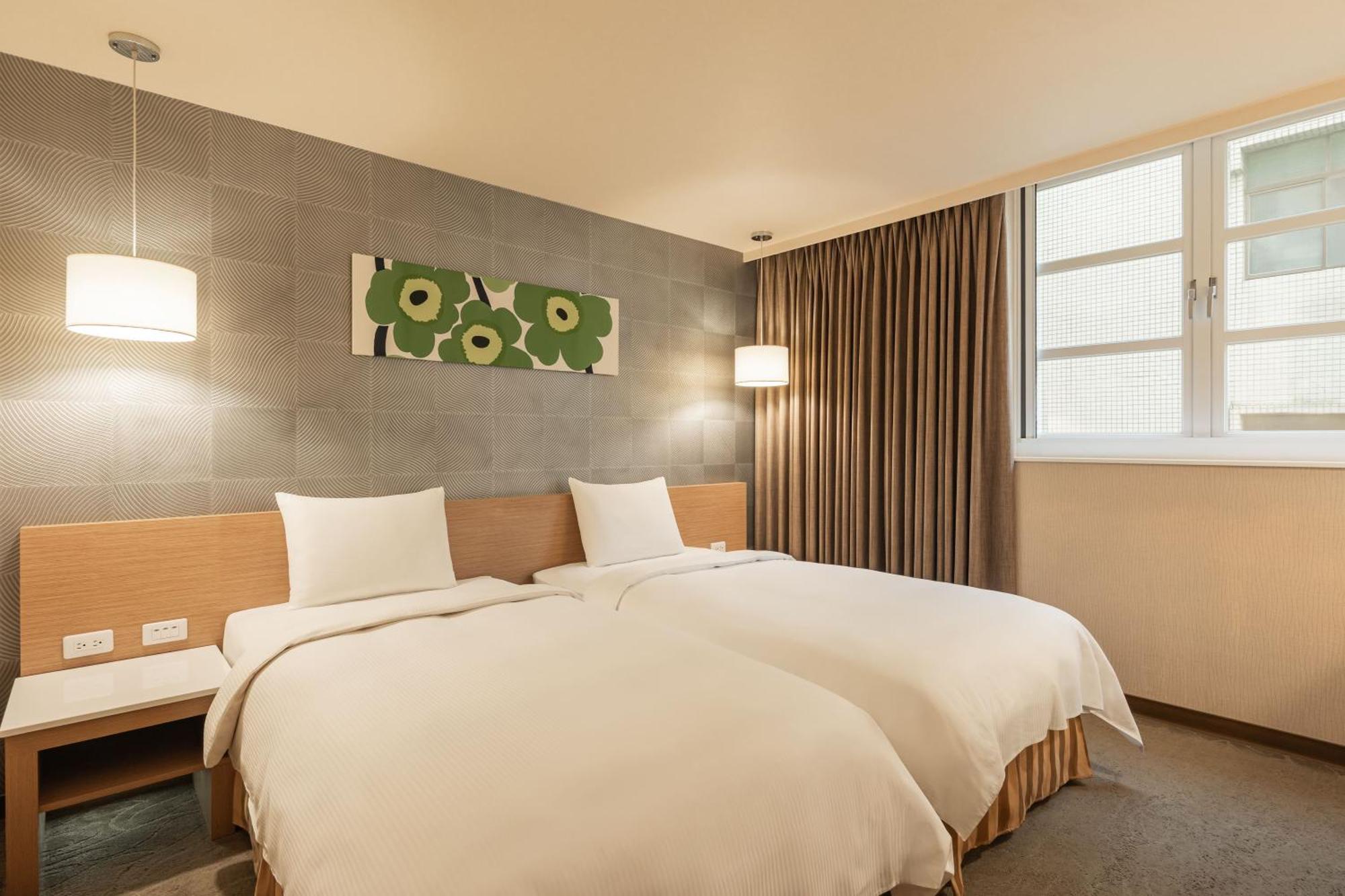 Kindness Hotel-Jue Ming Kaohsiung Zimmer foto